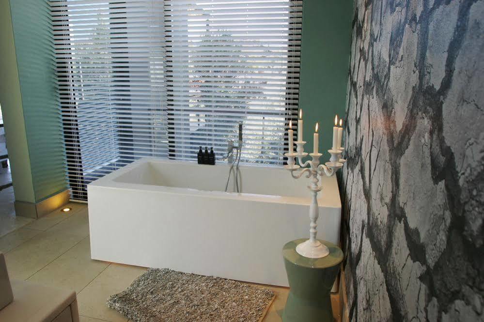 The Olive Exclusive All-Suite Hotel Windhoek Buitenkant foto
